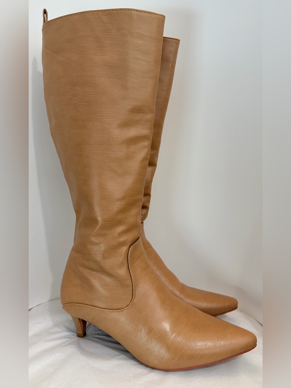 French Connection Tan Knee High Kitten Heel Boots Size 9